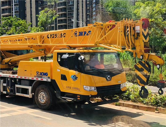 金川县大件设备吊装租赁吊车